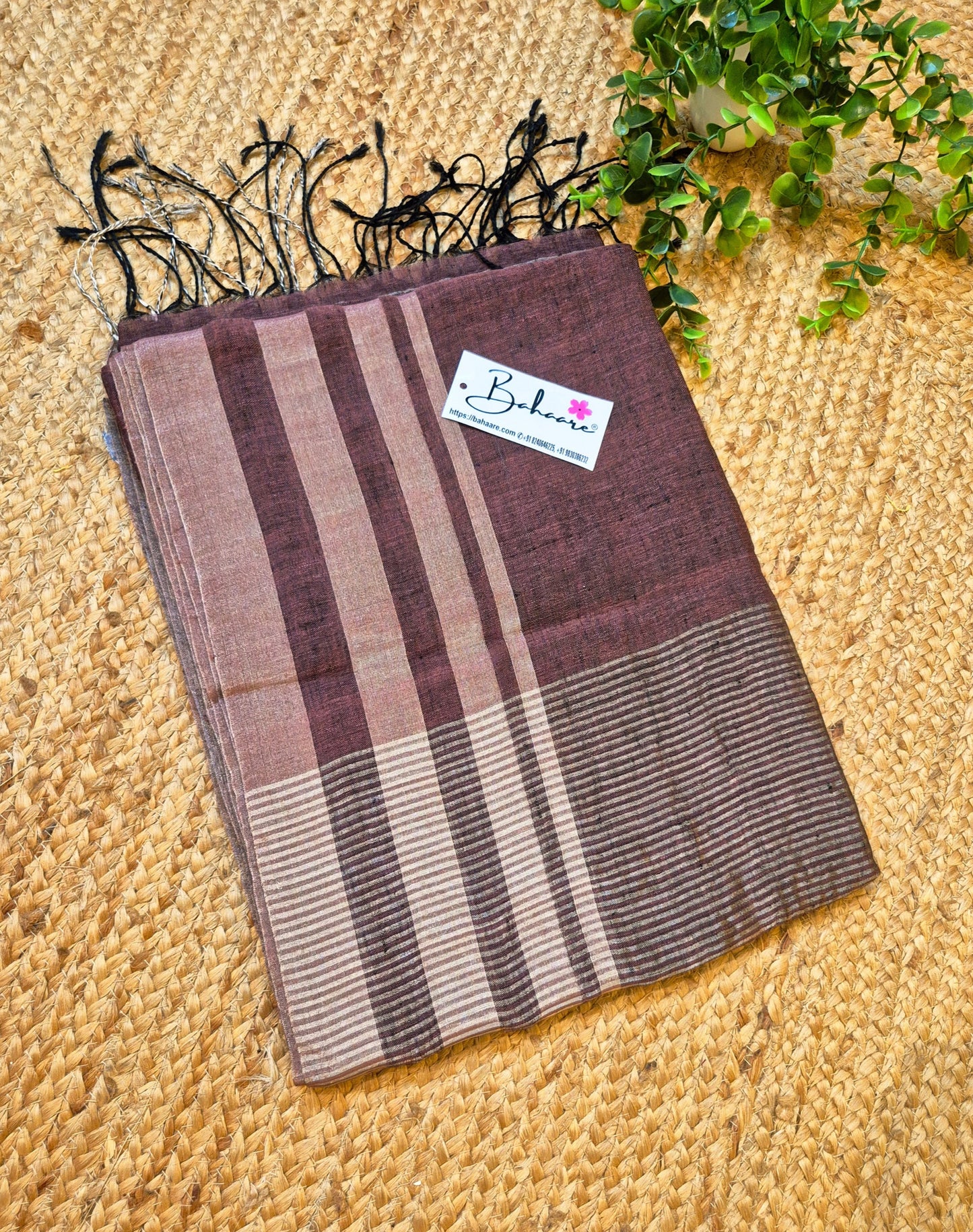 Woodland Whispers | Coffee Brown Jayshree Linen Saree with Silver Skirt Border