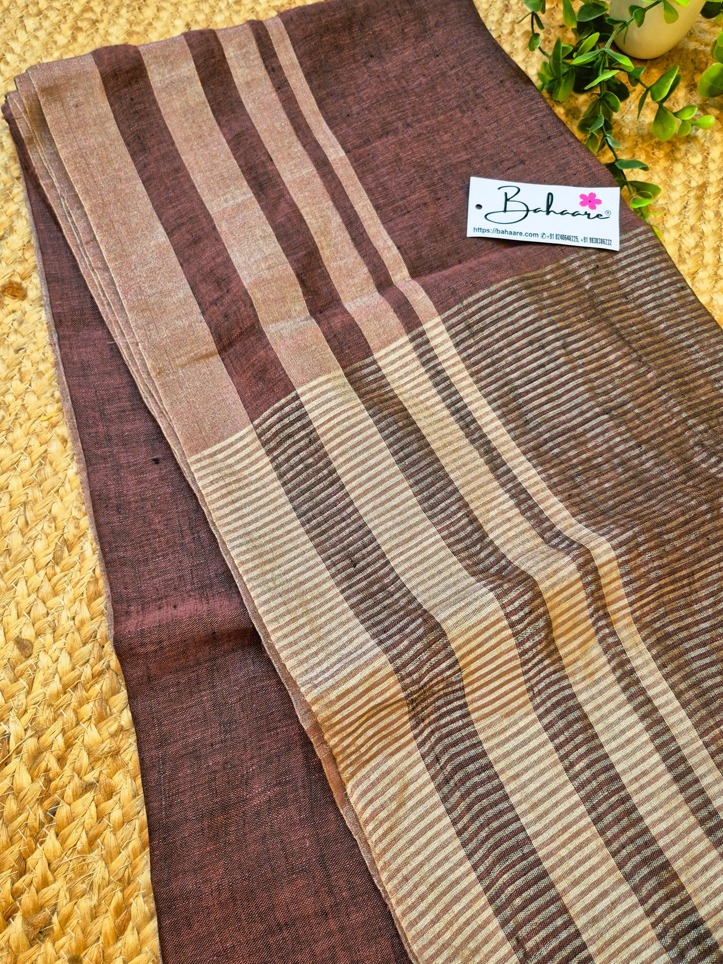 Woodland Whispers | Coffee Brown Jayshree Linen Saree with Silver Skirt Border