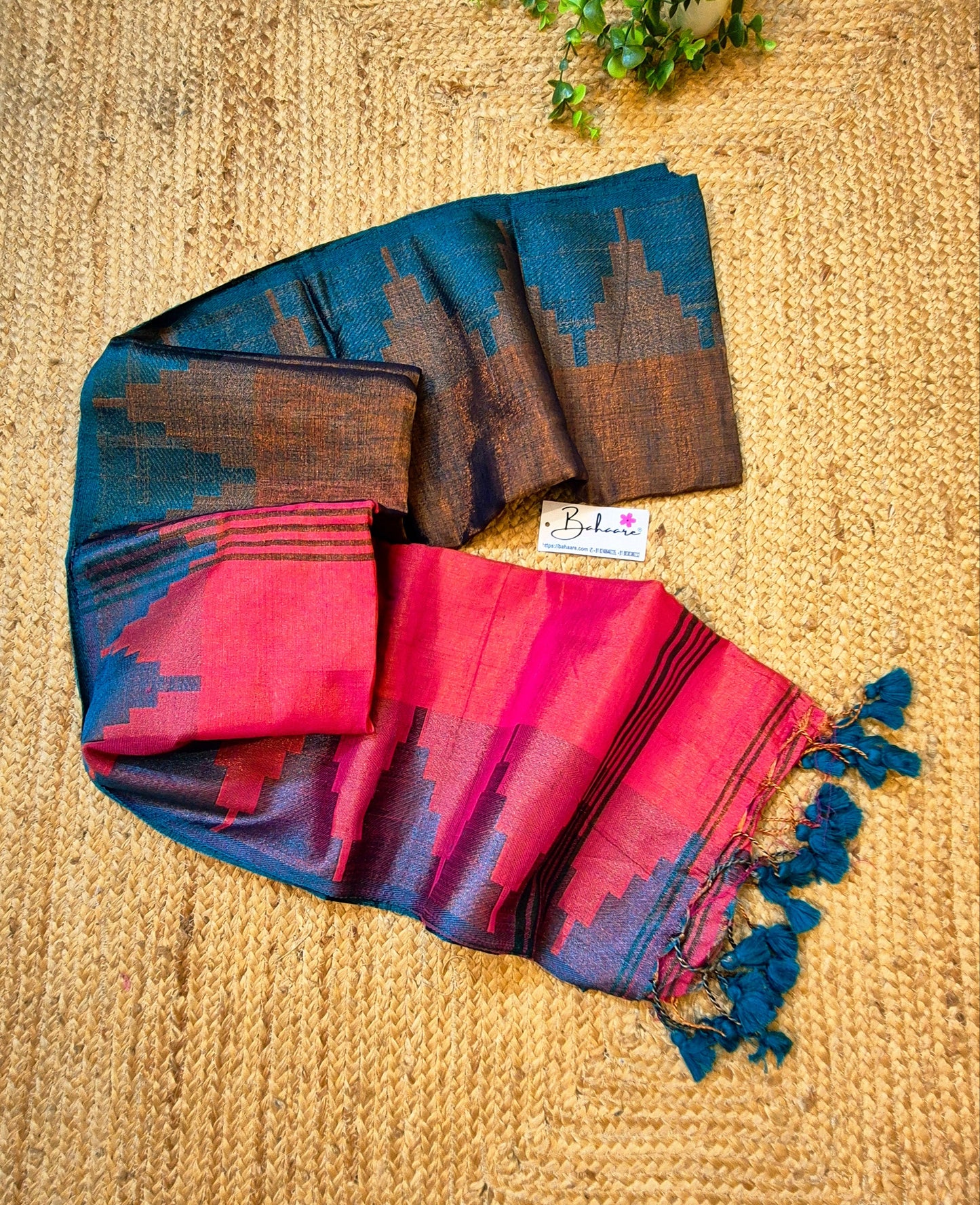 Suhani | Dark Bronze Handloom Tissue Saree