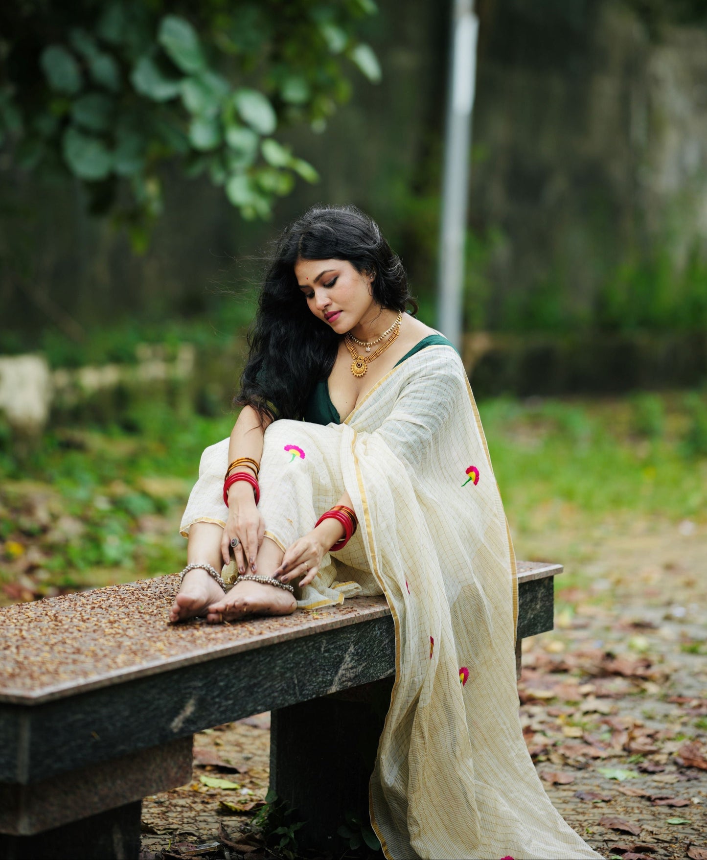 Noor | Off White Gold Mul Mul Cotton Saree with Flower Motif