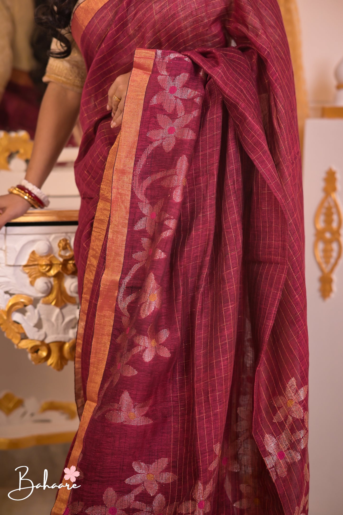 Woodland Whispers | Magenta Pure Premium Linen Saree