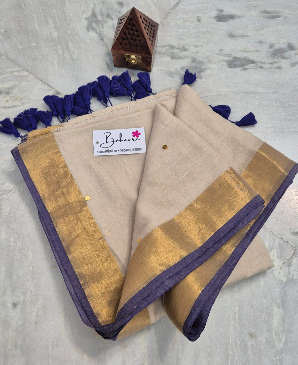 Shimmering Starlight | Beige Mul Mul Cotton Saree