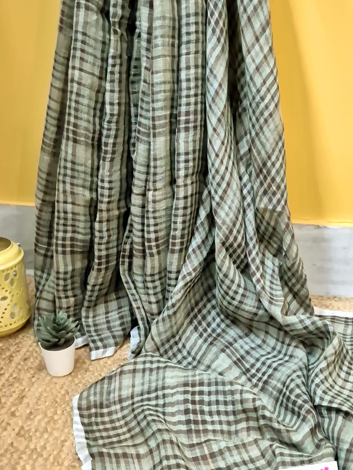 Woodland Whispers | Pista Green Jayshree Linen Saree with Black Check