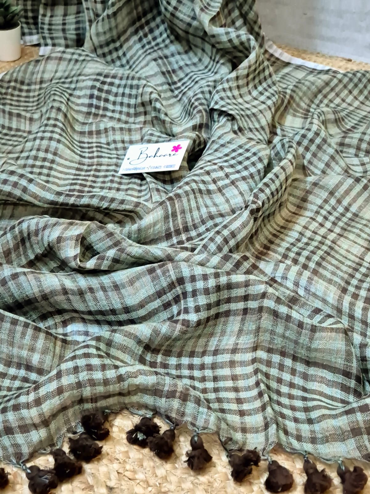 Woodland Whispers | Pista Green Jayshree Linen Saree with Black Check