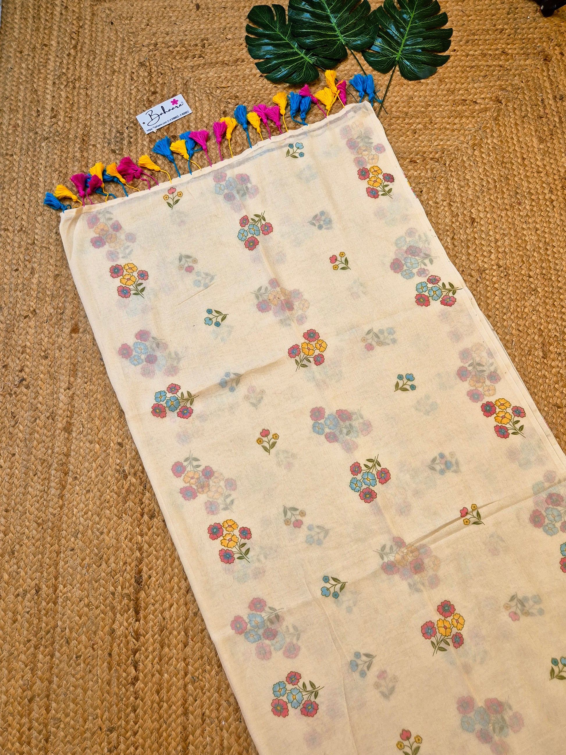 Noor | Butter Beige Mul Mul Cotton Saree with Flower Motif