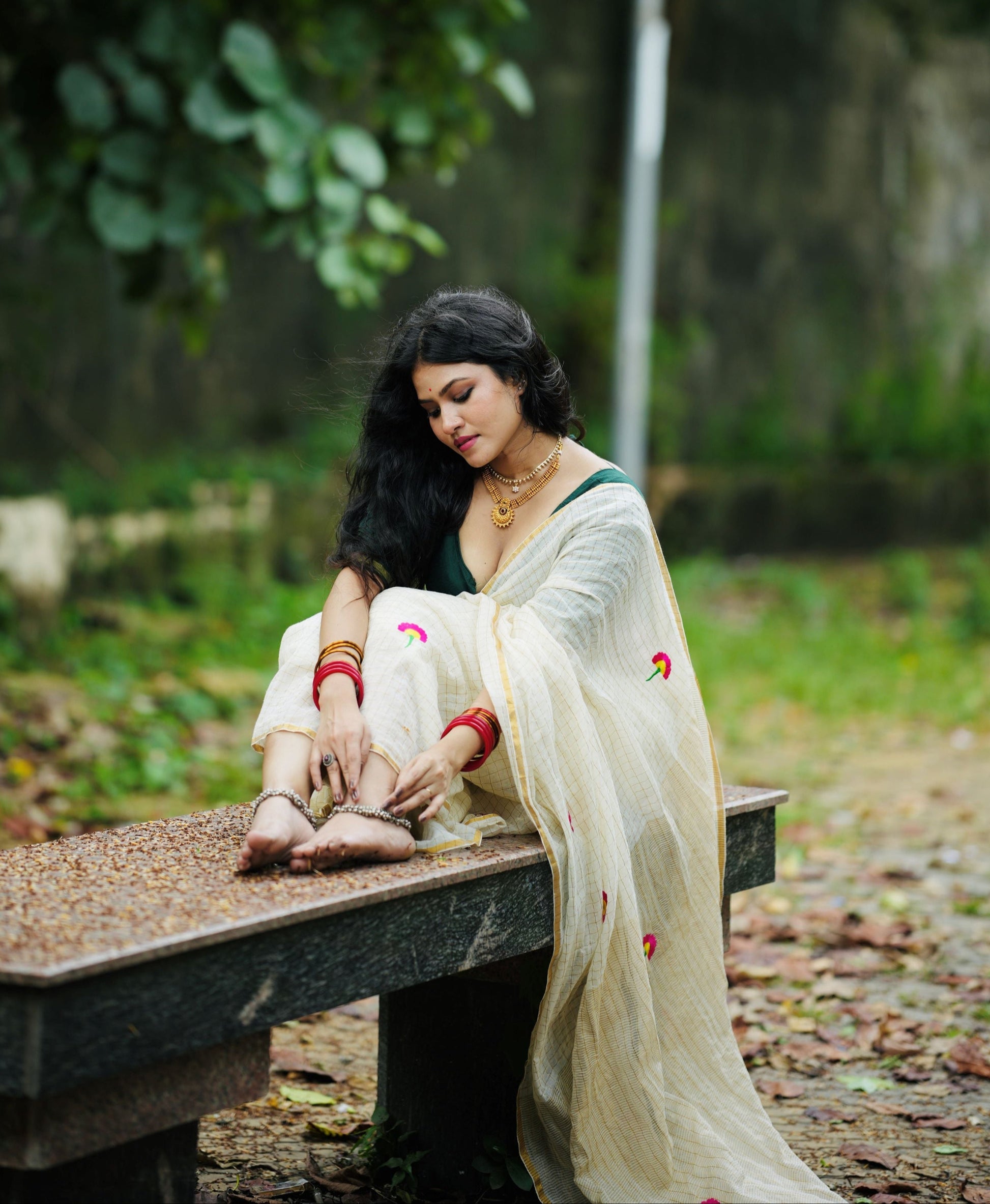 Noor | Off White Gold Mul Mul Cotton Saree with Flower Motif