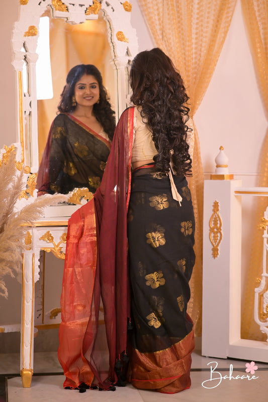 Noor | Dark Black Mul Mul Cotton Saree with Maroon Pallu