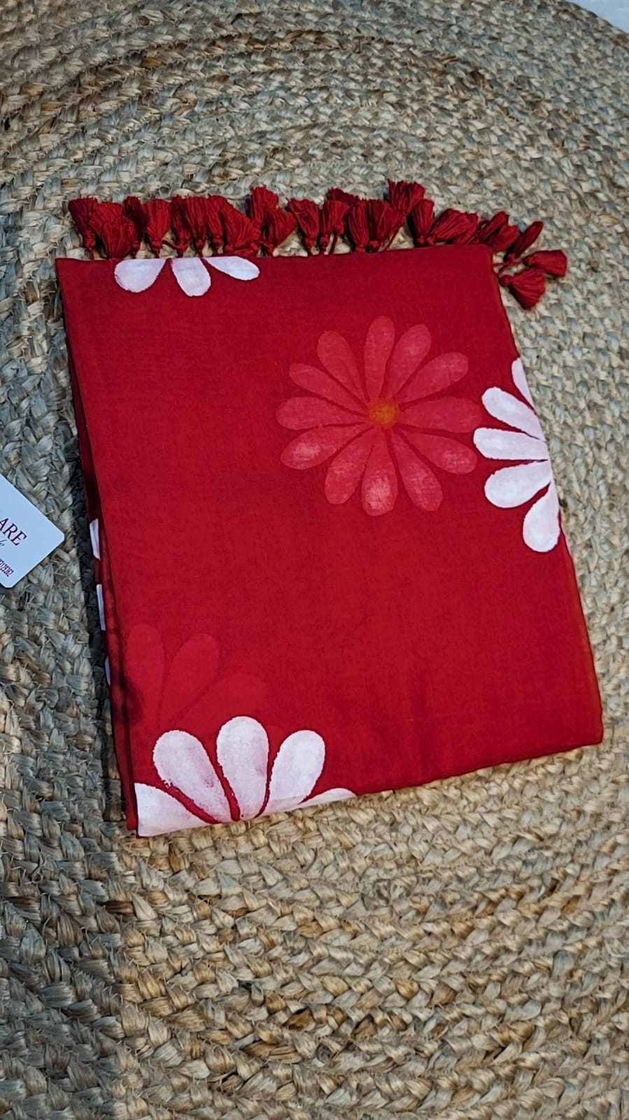 Daisy Dreams | Red Mul Mul Cotton Saree