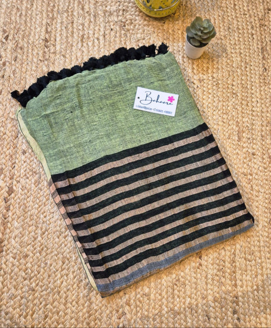 Woodland Whispers | Charcoal Bloom Jayshree Linen Saree with Zari Pallu