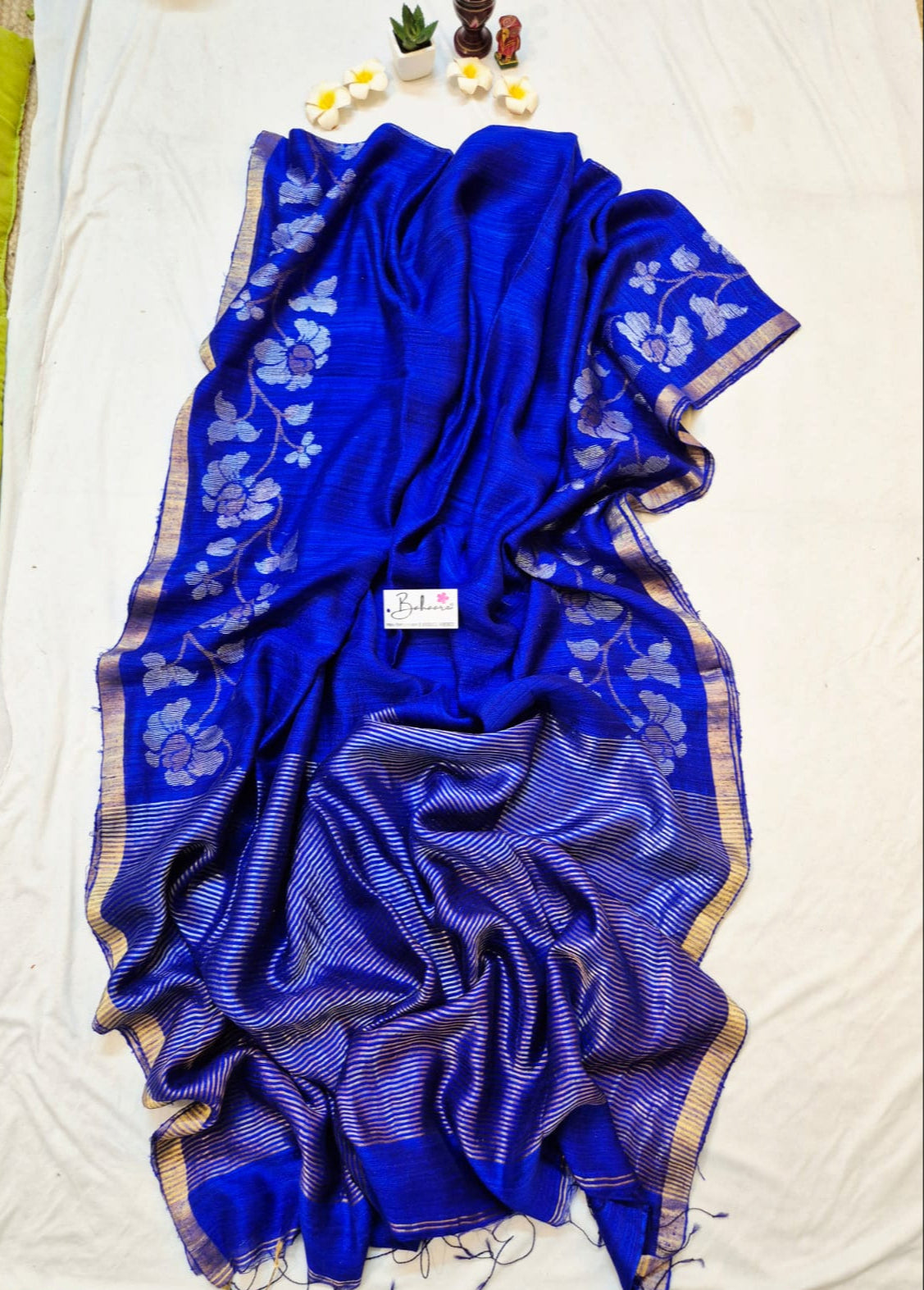 Samhita | Royal Blue Pure Matka Silk with Golden Zari Border Handwoven Jamdani Saree