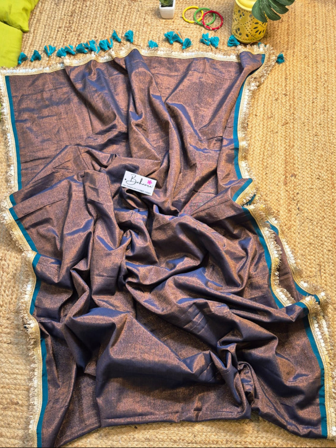 Suhani | Metallic Copper Handloom Tissue Saree with Zari Lace