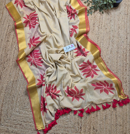 Noor | Beige Mul Mul Cotton Saree with Red Lotus Motif