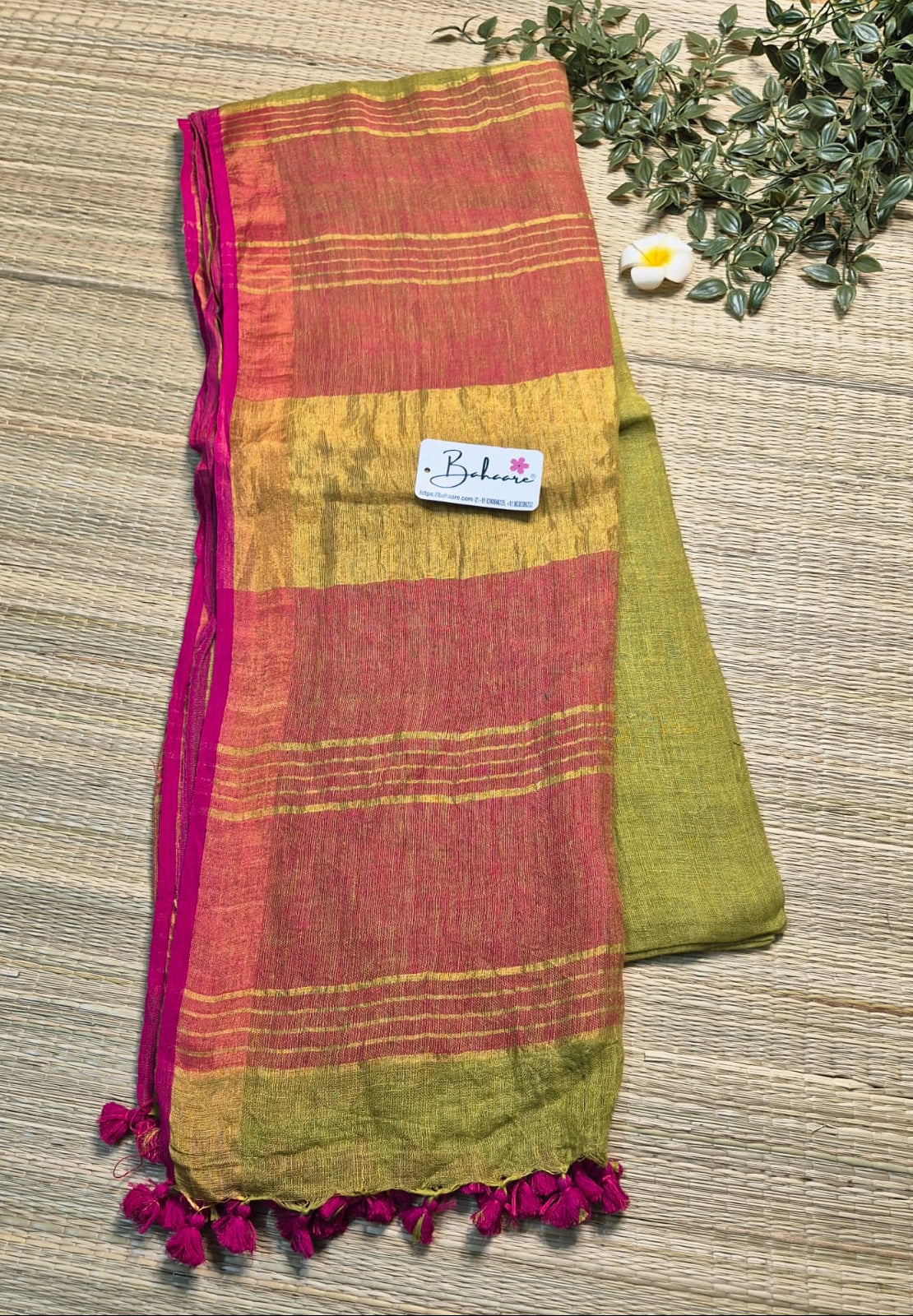 Woodland Whispers | Mustard Green Jayshree Linen Saree