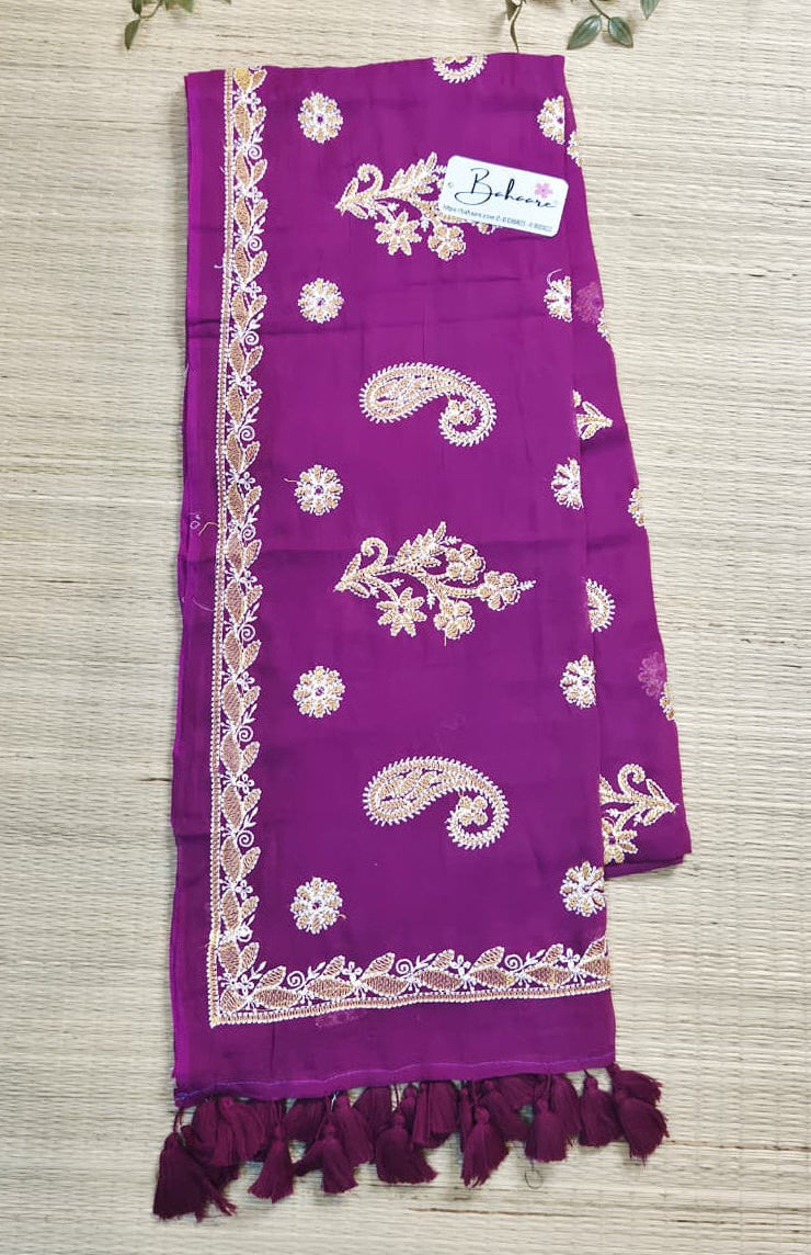 Mohini | Magenta Bloom Mul Mul Cotton Saree with Chikankari Embroidery