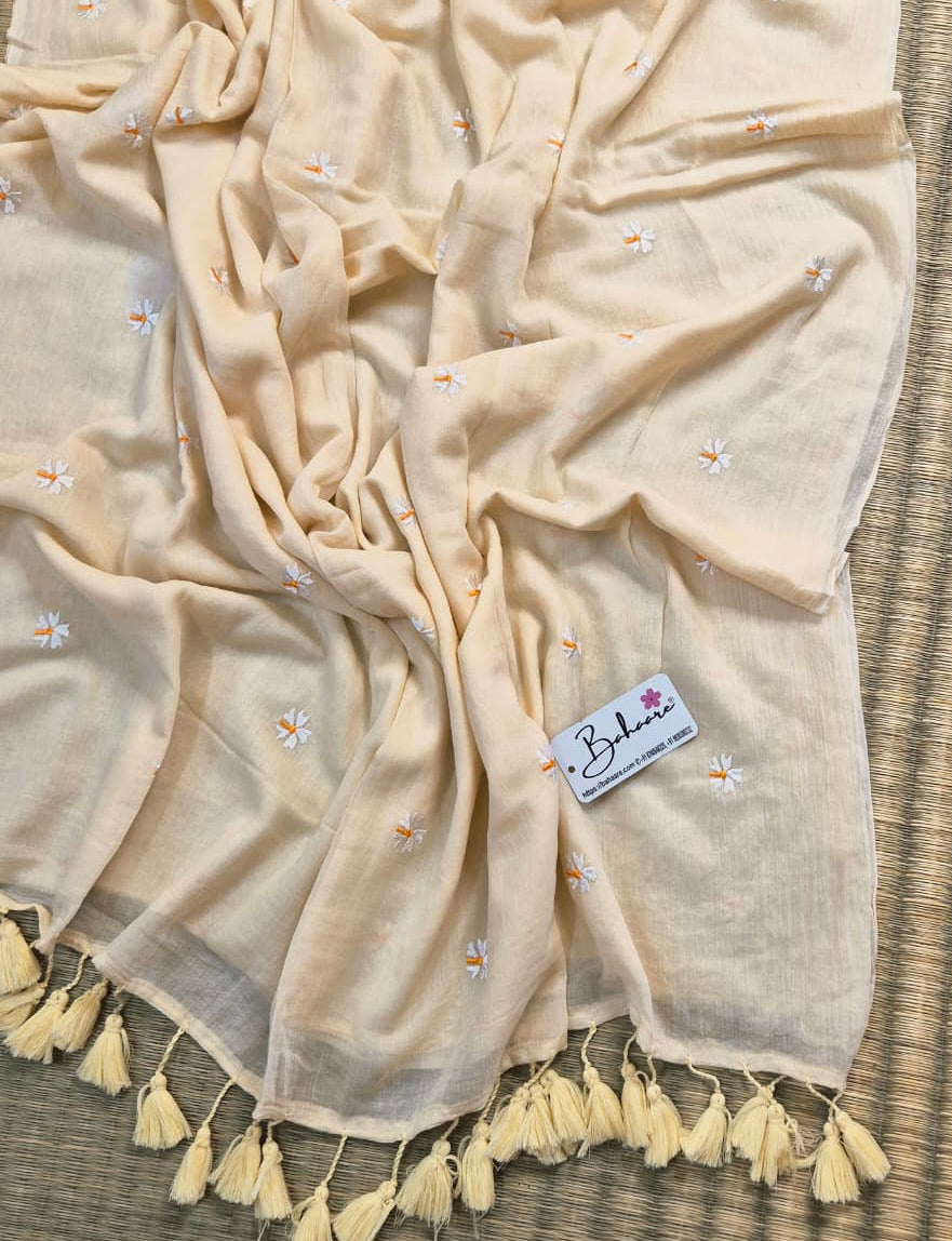 Parijat | Ivory Mul Mul Cotton Saree