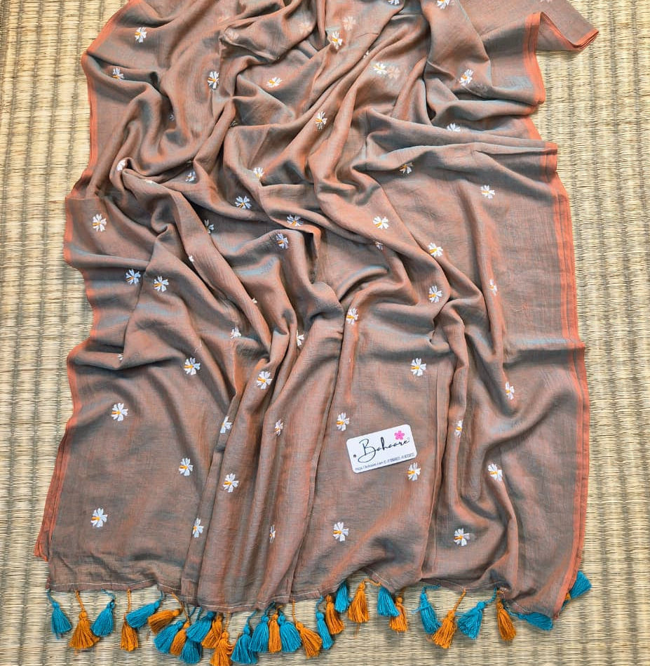 Parijat | Coffee Mud Mul Mul Cotton Saree