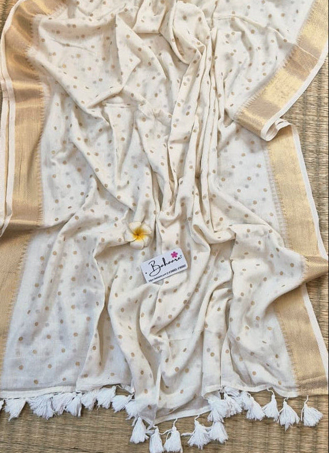 Polka Passion | Off White Mul Mul Cotton Saree with Kasavu Border