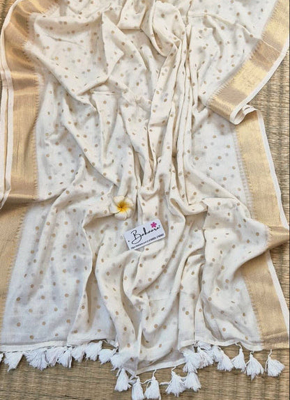 Polka Passion | Off White Mul Mul Cotton Saree with Kasavu Border