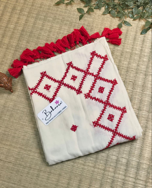 Mohini | Soft Ivory Handcrafted Mul Mul Cotton Saree