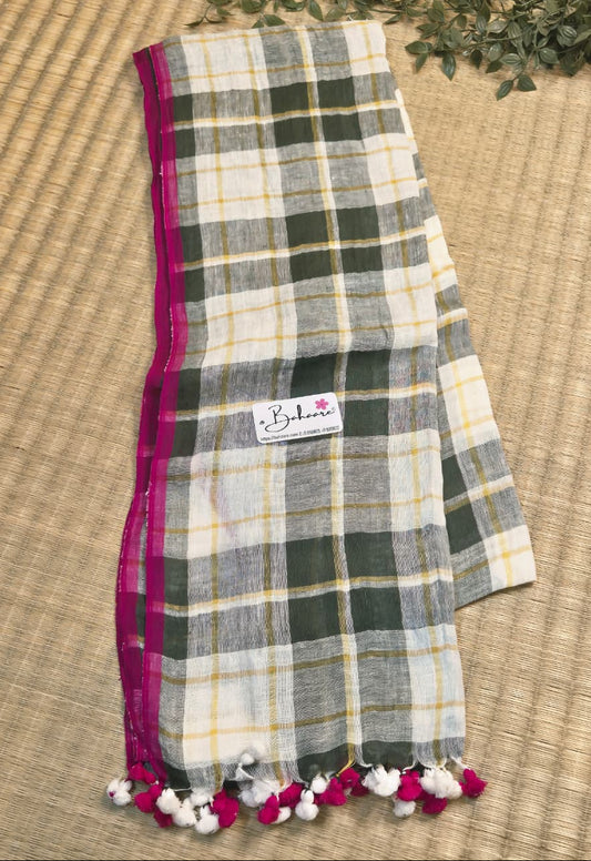 Woodland Whispers | Minimalist Check Jayshree Linen Saree