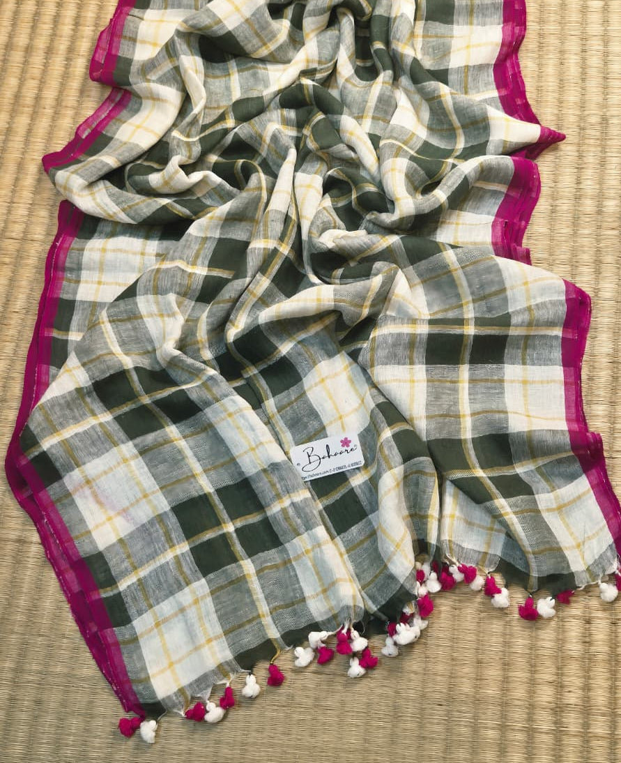Woodland Whispers | Minimalist Check Jayshree Linen Saree
