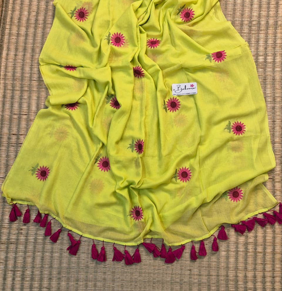 Mohini | Lemon Glow Mul Mul Cotton Saree with Flower Motif