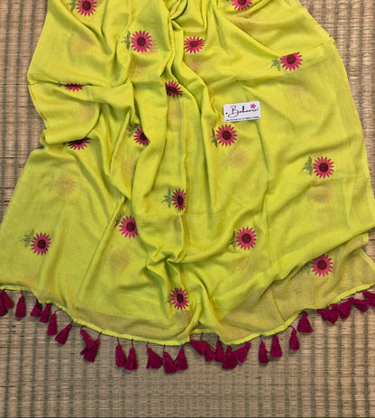 Mohini | Lemon Glow Mul Mul Cotton Saree with Flower Motif