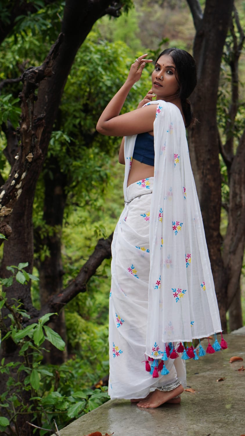 Mohini | White Mul Mul Cotton Saree with Floral Motif