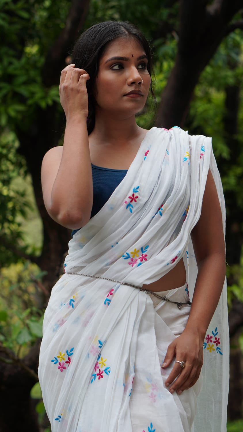 Mohini | White Mul Mul Cotton Saree with Floral Motif