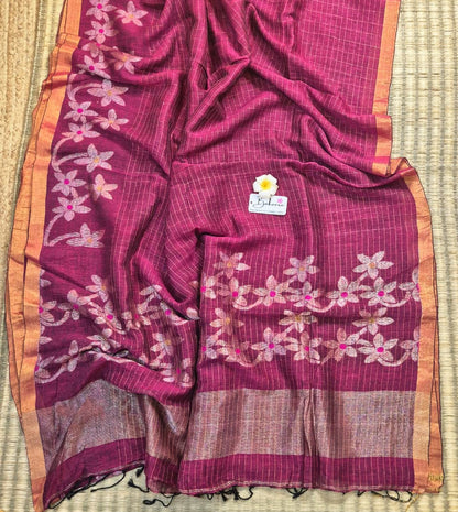 Woodland Whispers | Magenta Premium Linen Saree